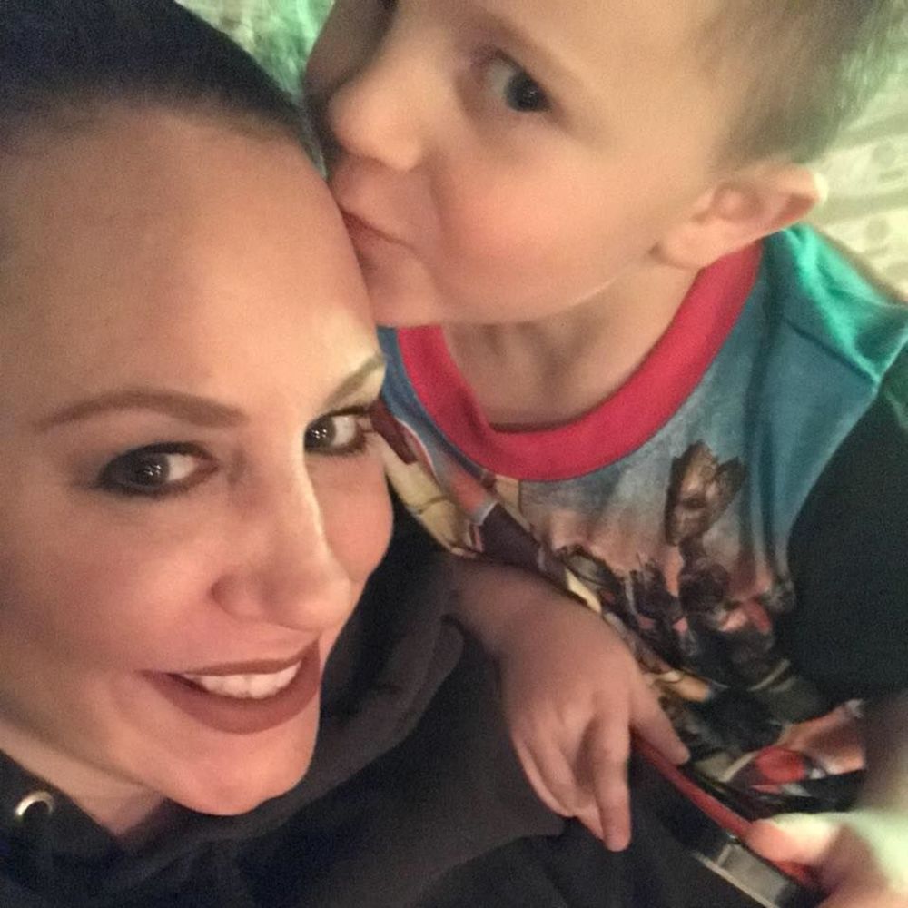 Meet your Posher, Jay-quellin